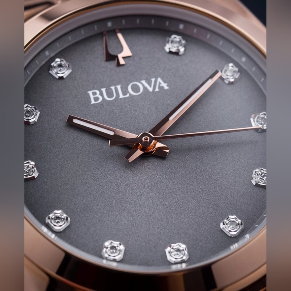 ***BRAND NEW*** Bulova Women's Quartz Diamond Accent Rose Gold-Tone Watch - Picture 3 of 14